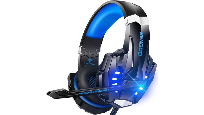 Bengoo headphones on a white background